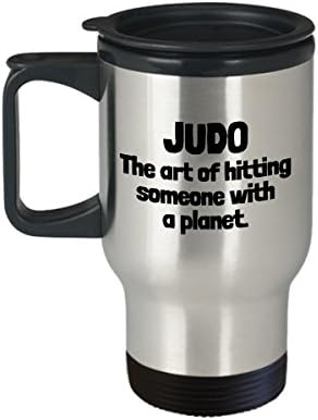 Забавна чаша за пътуване по джудо - Идея за подарък по джудо - Подарък дзюдоисту - Изкуството да удари някого Планетата