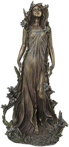 Статуя на Афродита - гръцката Богиня на Любовта, Красотата и Плодородието
